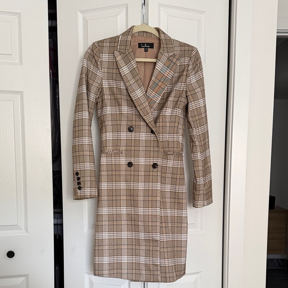 Lulu's Brown Plaid Trench Coat